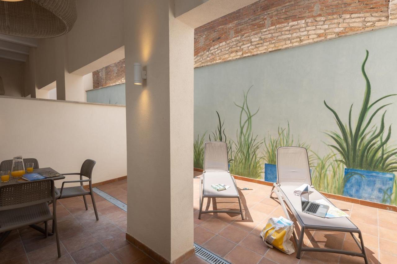 Tgna Cervantes 8 Tarragona Exterior photo
